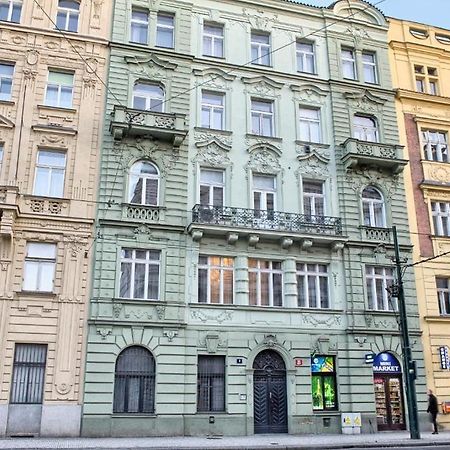 Krizovnicka Apartment Praha Bagian luar foto
