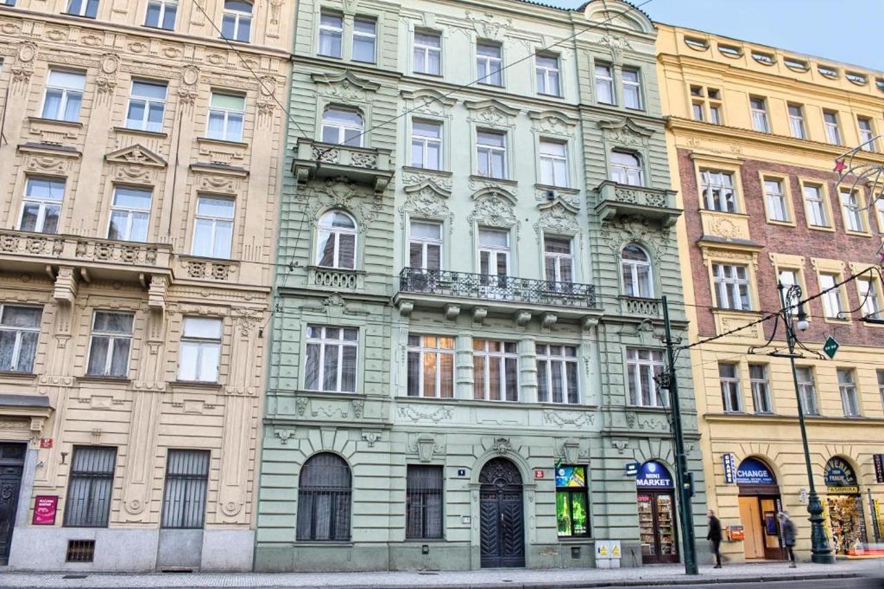 Krizovnicka Apartment Praha Bagian luar foto