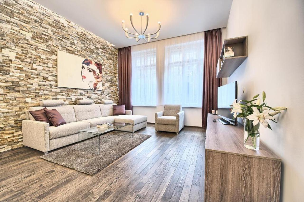 Krizovnicka Apartment Praha Bagian luar foto