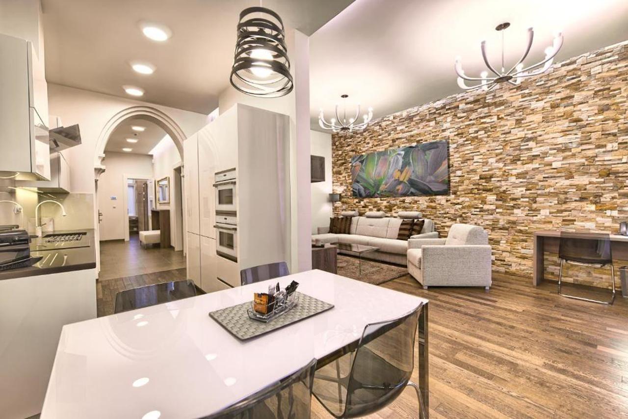 Krizovnicka Apartment Praha Bagian luar foto
